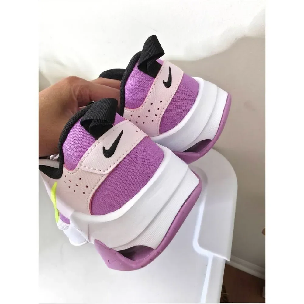 Nike Zoom Bella 6 US 10 NWOB